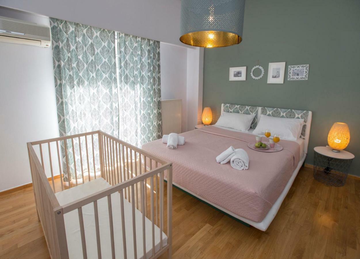 Appartement Familygroupflat à Athènes Extérieur photo